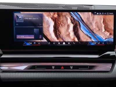 2025 BMW 5 SERIES 缩略图 15