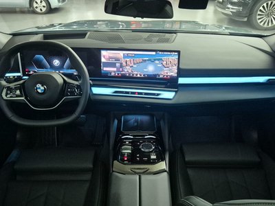 2025 BMW 5 SERIES 照片 7