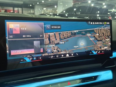 2025 BMW 5 SERIES 缩略图 18