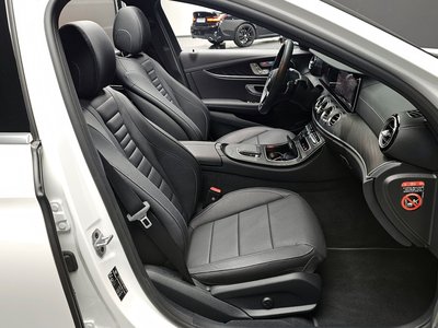 MERCEDES-BENZ E-CLASS - 10