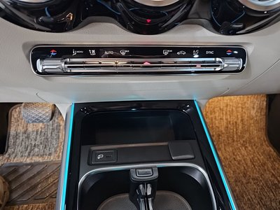 صورة مصغرة 14 لـ 2023 Mercedes-BENZ GLB