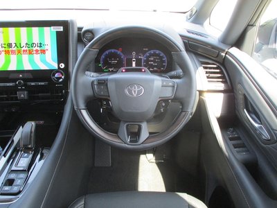 TOYOTA ALPHARD - 2