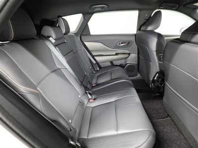 صورة 20 لـ 2026 Toyota CROWN ESTATE