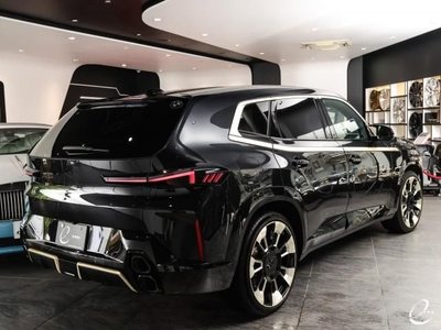 2023 BMW XM 照片 2