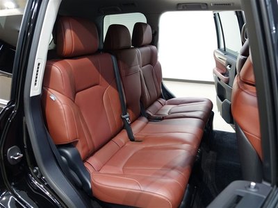 2017 Lexus LX — миниатюра 28