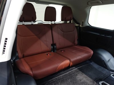 2017 Lexus LX — миниатюра 29