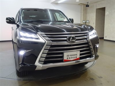 2017 Lexus LX — миниатюра 32