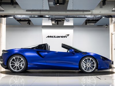 MCLAREN ARTURA SPIDER - 8
