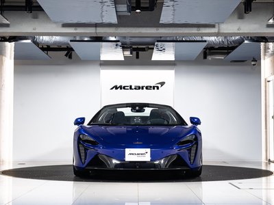 MCLAREN ARTURA SPIDER - 3