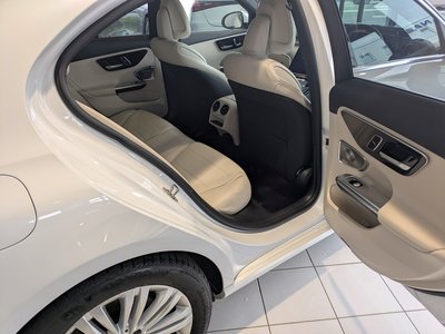 MERCEDES-BENZ C-CLASS - 8