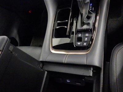 2023 Toyota ALPHARD — фото 10