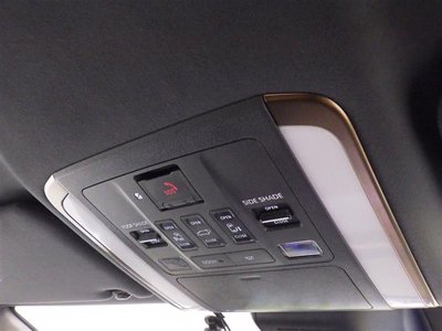 2023 Toyota ALPHARD — миниатюра 13