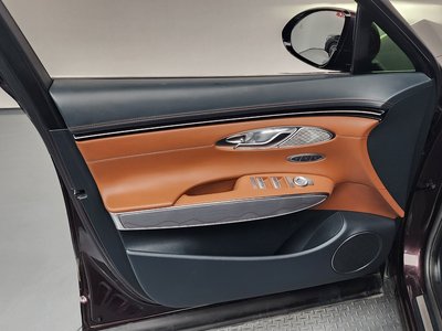 2021 Genesis GV70 — миниатюра 14
