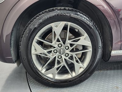 صورة 6 لـ 2021 Genesis GV70