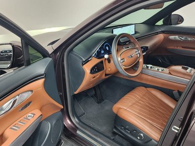 2021 Genesis GV70 — миниатюра 13
