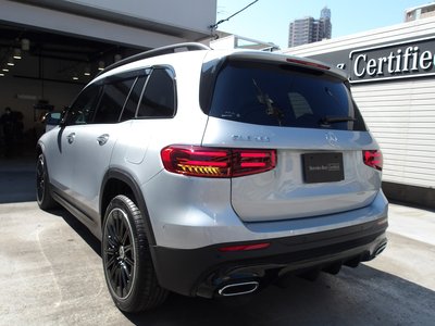 MERCEDES-BENZ GLB - 3