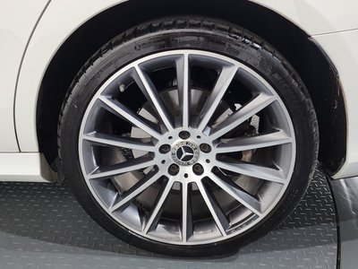 MERCEDES-BENZ E-CLASS - 6