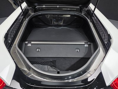 2016 BMW I8 — миниатюра 20