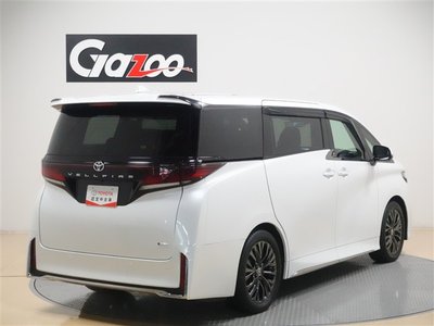 TOYOTA VELLFIRE - 4