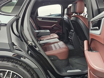 2024 Porsche CAYENNE 缩略图 17