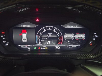 LAMBORGHINI URUS - 8
