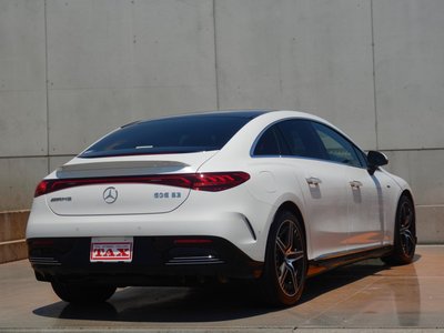 MERCEDES-BENZ EQE AMG - 5