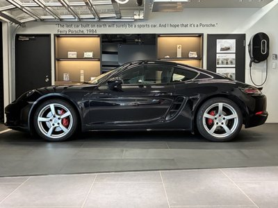 PORSCHE 718 - 3