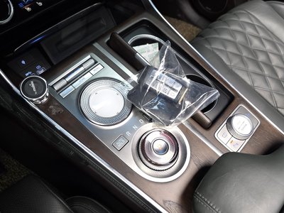 GENESIS GV80 - 9