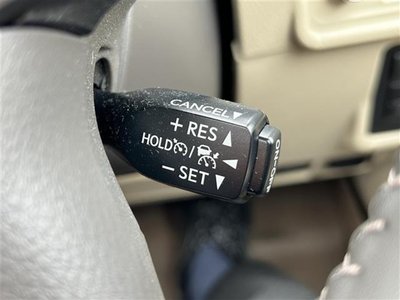 TOYOTA LAND CRUISER - 8