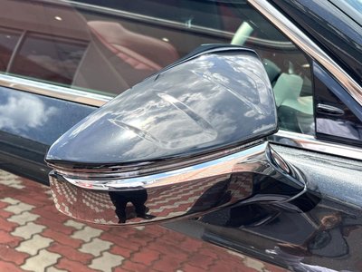 2021 Lexus IS — миниатюра 28