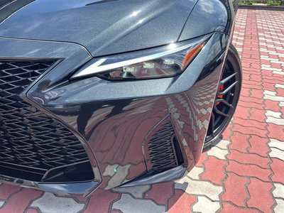 2021 Lexus IS — миниатюра 12
