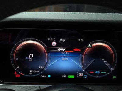 MERCEDES-BENZ CLS - 8