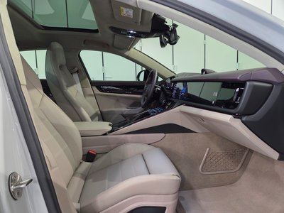 PORSCHE PANAMERA - 5