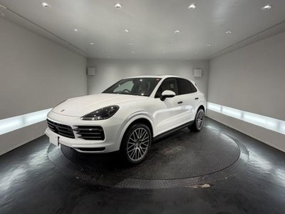 PORSCHE CAYENNE - 1
