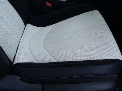 2025 Lexus RX — миниатюра 73