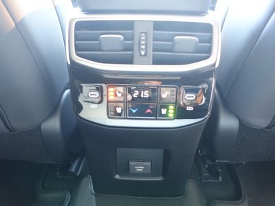 2025 Lexus RX — миниатюра 54