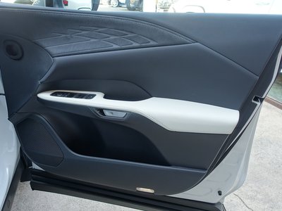 2025 Lexus RX — миниатюра 45