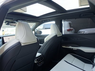 2025 Lexus RX — миниатюра 59