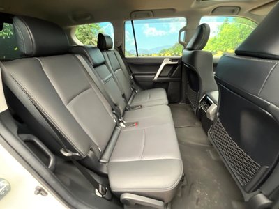 TOYOTA LAND CRUISER PRADO - 8