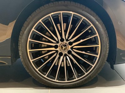 MERCEDES-BENZ C-CLASS - 9