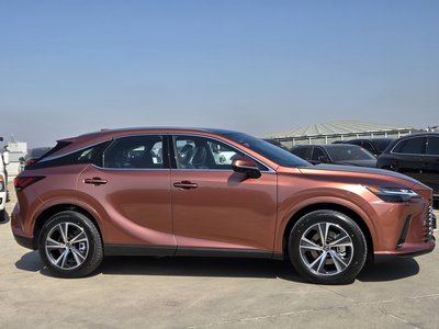 LEXUS RX - 7