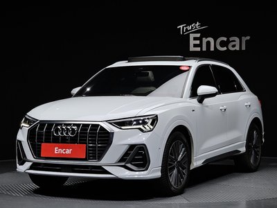 AUDI Q3 - 1