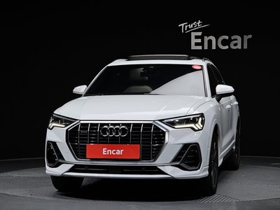 AUDI Q3 - 2