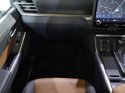 2026 Lexus GX — миниатюра 18