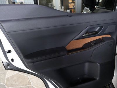 2026 Lexus GX — миниатюра 27