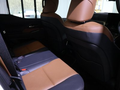 2026 Lexus GX — миниатюра 22
