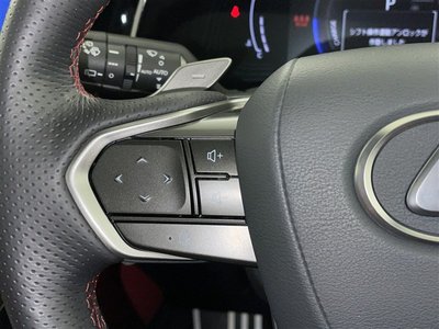 صورة مصغرة 13 لـ 2023 Lexus NX