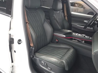 صورة مصغرة 16 لـ 2022 Genesis GV70
