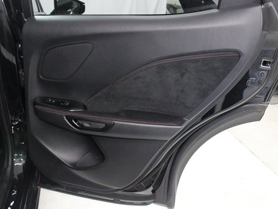 2025 Lexus LBX — миниатюра 68