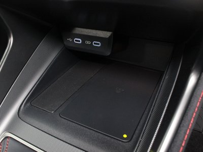 2025 Lexus LBX — миниатюра 64